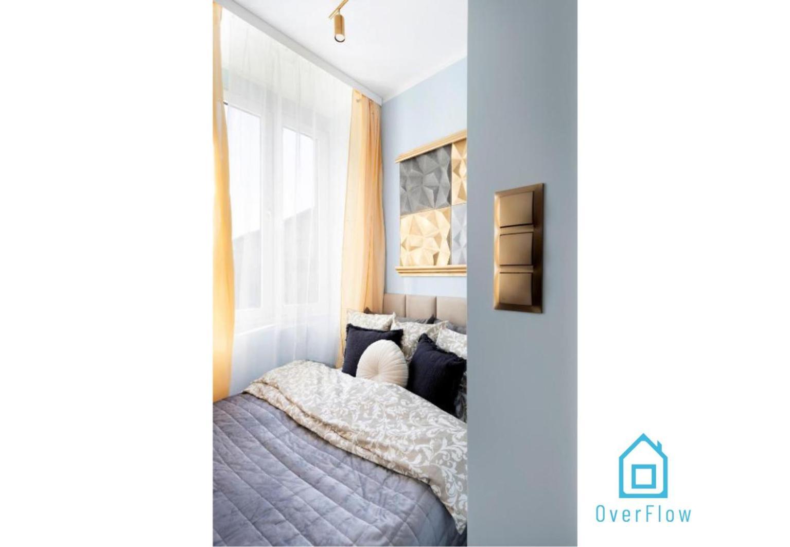 Golden Apartment - Premium Apartment At Old Town Danzica Esterno foto